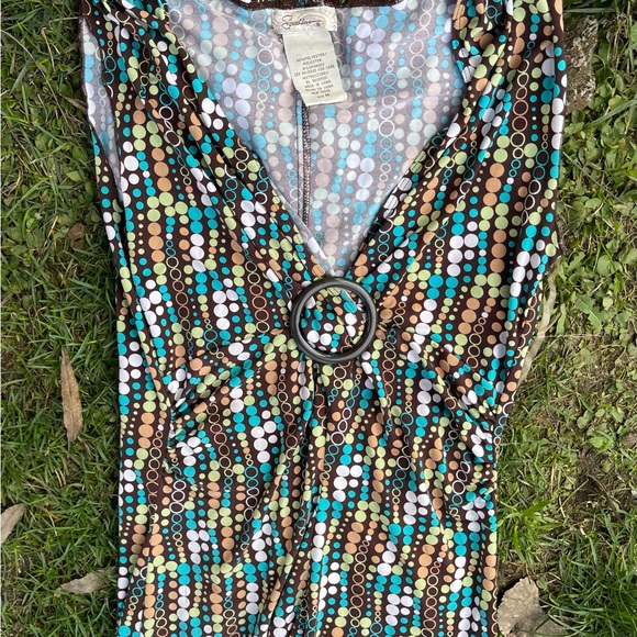 Dress - Picture 2 of 2